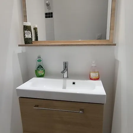 게스트하우스 Neuf Avec Acces Independant 푸아티에